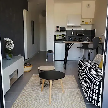 Appartement Les Quais 2 *